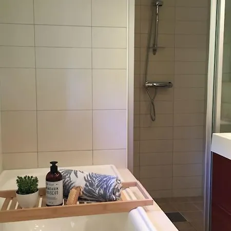 Moonvalley - Stort & Koselig Hus - Hébergement de vacances Mandalen